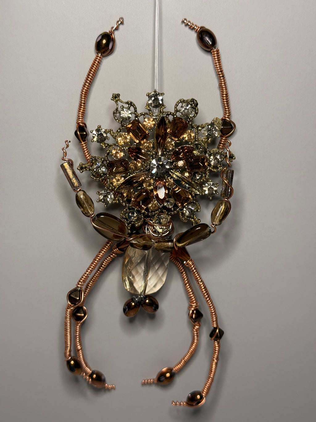 Maple Spinner hanging spider